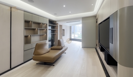 法迪奥业主的家：全屋柜门墙都是不锈钢，装修实用又高级！